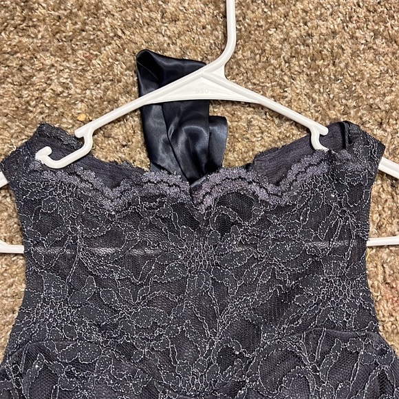 Shimmer floral design cocktail/ party dress - Picture 7 of 10